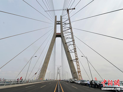 海南省杨浦跨海大桥